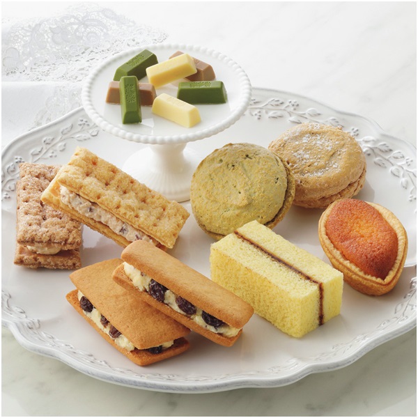 六花亭 母の日六花セレクト缶 １７個入 イオン東北オンライン